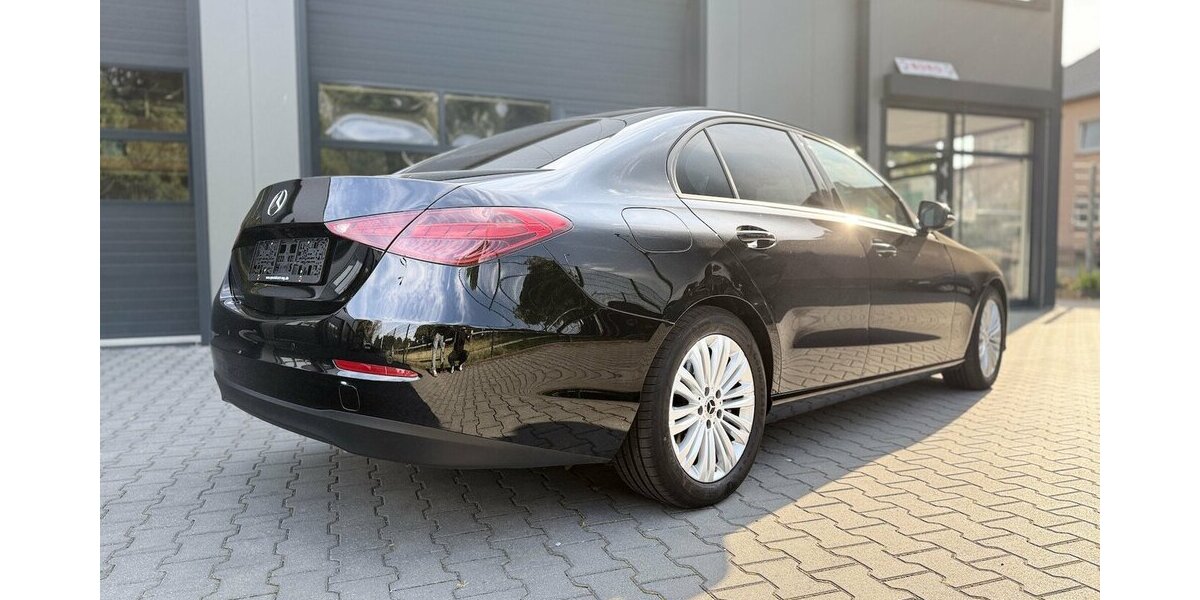 Mercedes-Benz C 200 d Keyless / NAVI / Tempomat / Digit. Tacho 31.000 km 33.990 &euro; Mönchengladbach 41066