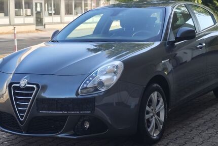 Alfa Romeo Giulietta 113.233 km 5.497 &euro; Mönchengladbach 41066