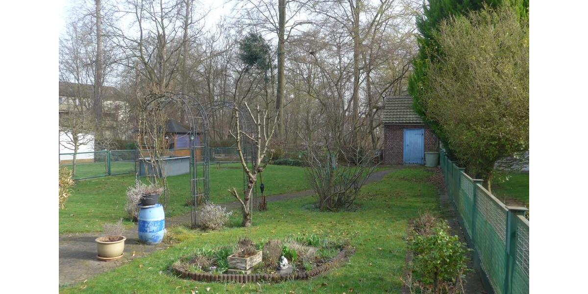 Doppelhaushälfte Düsseldorf Stadtbezirk 9 - 6 Zimmer, 183 m&sup2;, 590.000&euro; | Angebot:25580212