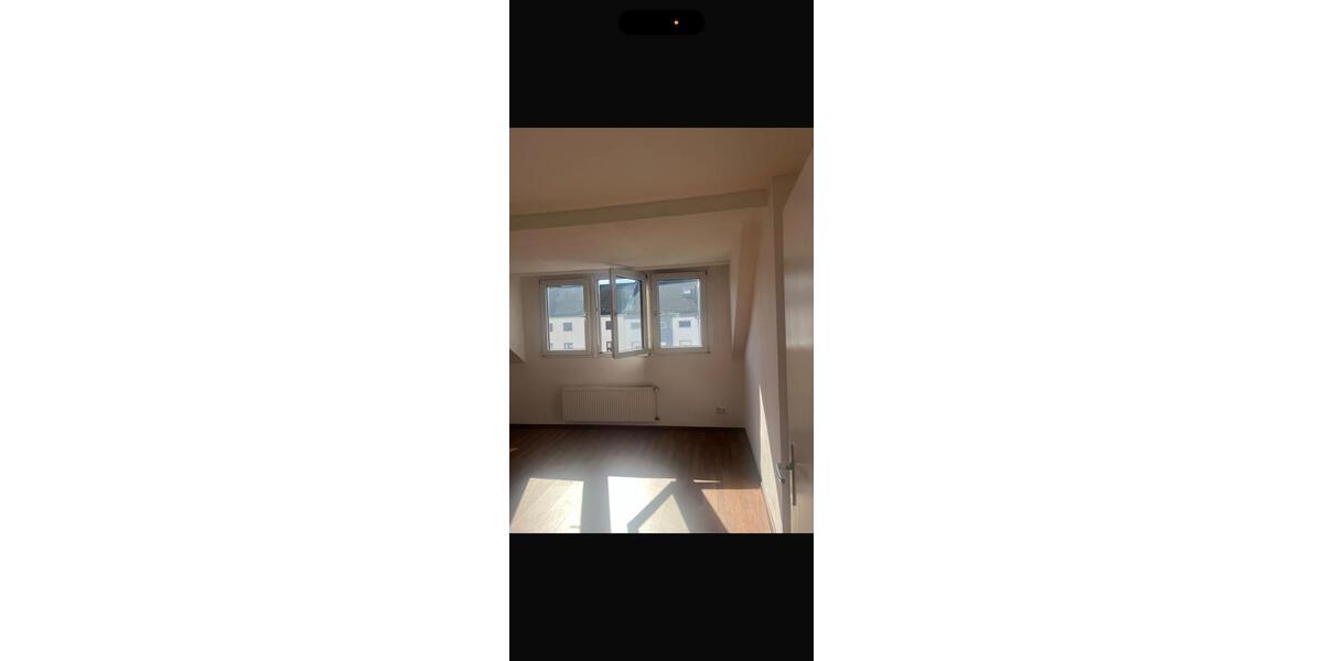 Dachgeschoßwohnung Krefeld Dießem - 2 Zimmer, 60 m&sup2;, 720&euro; | Angebot:26626164