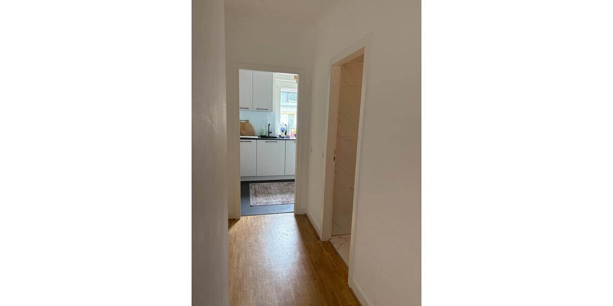 Maisonettenwohnung Düsseldorf Niederkassel - 3 Zimmer, 120 m&sup2;, 2.600&euro; | Angebot:26651781