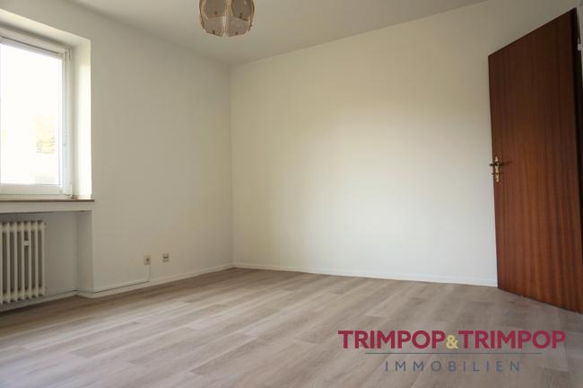 Etagenwohnung Krefeld - 2 Zimmer, 57 m&sup2;, 530&euro; | Angebot:26455646