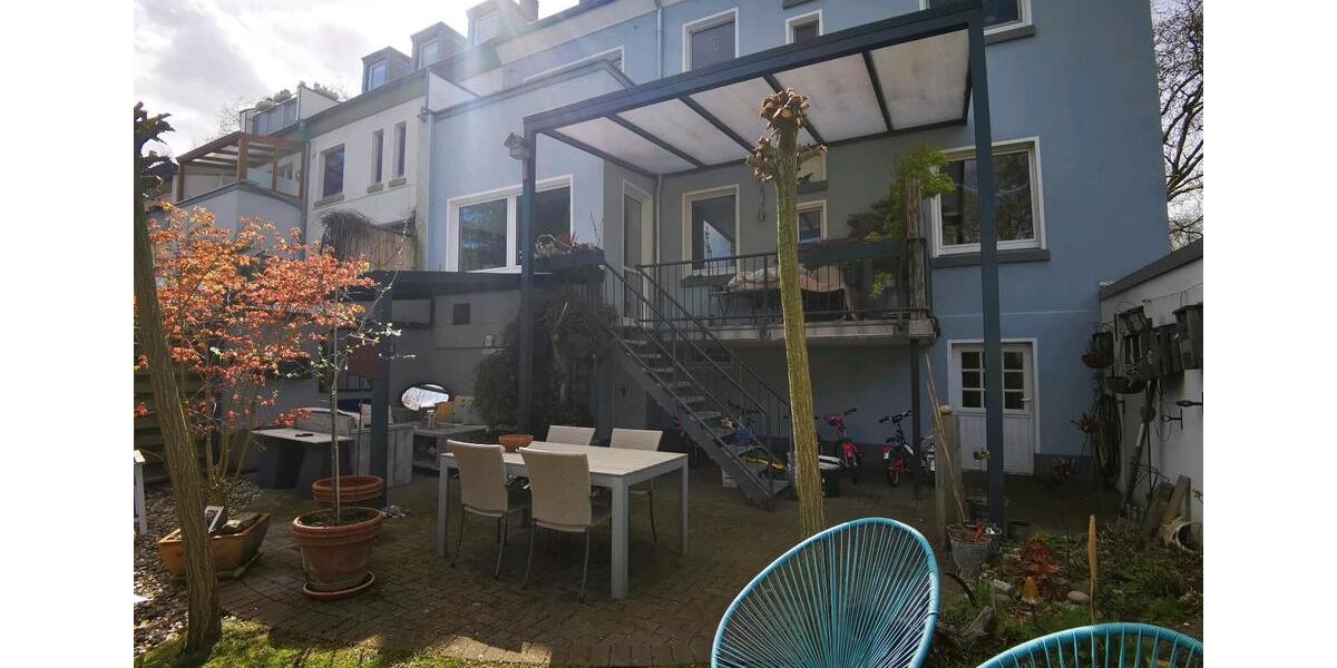 Mehrfamilienhaus, Wohnhaus Duisburg Essenberg - 8 Zimmer, 221 m&sup2;, 498.000&euro; | Angebot:26495616