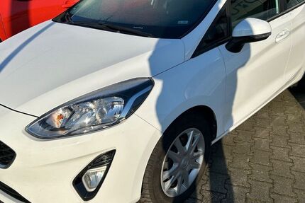 Ford Fiesta 153.000 km 7.790 &euro; Mönchengladbach 41066