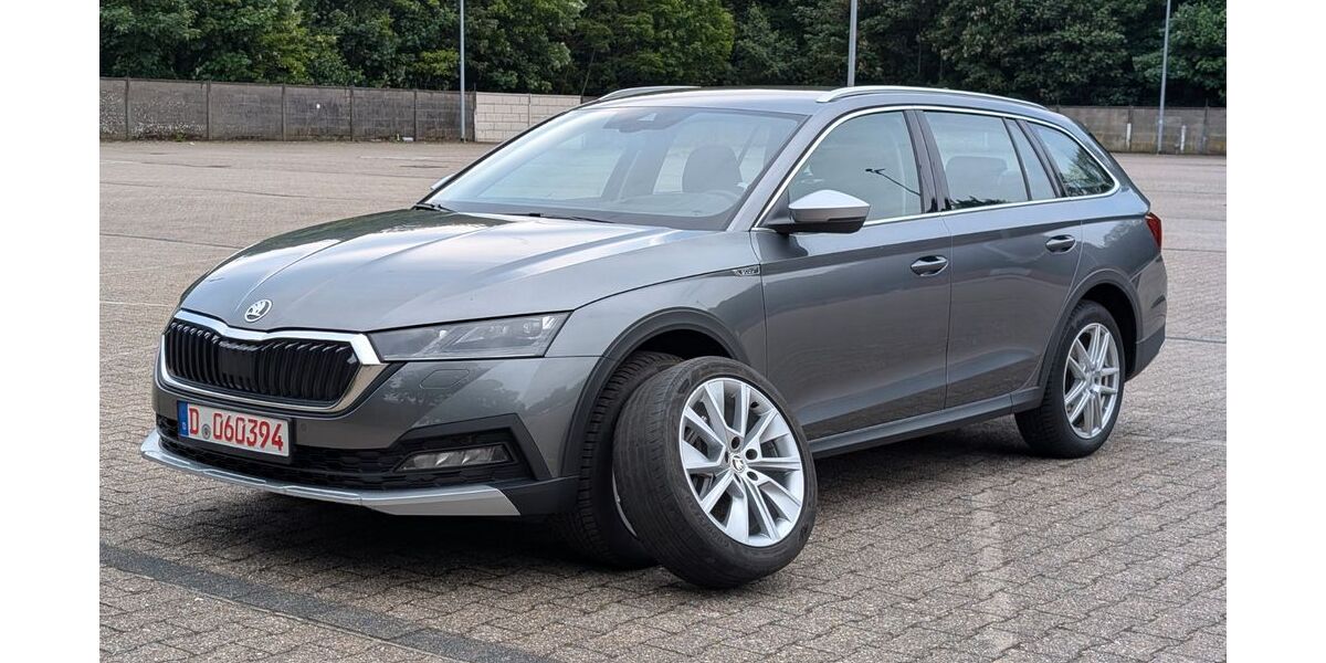 Skoda Octavia 141.200 km 22.015 &euro; Düsseldorf 40589