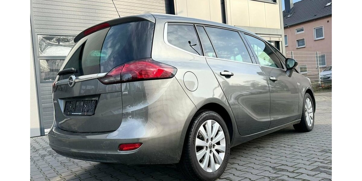 Opel Zafira Innovation / Automatik / Navi / 7 Sitze 95.000 km 13.890 &euro; Mönchengladbach 41066