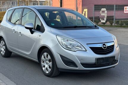 Opel Meriva 210.000 km 3.800 &euro; Neuss 41460