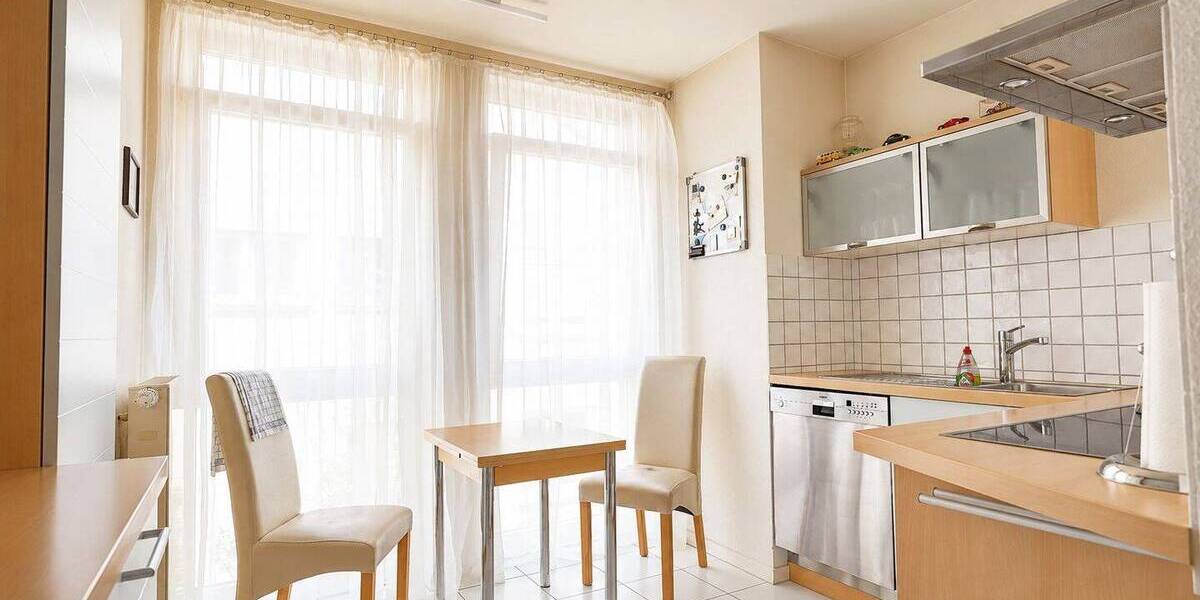 Etagenwohnung Krefeld / Bockum Bockum - 3 Zimmer, 94 m&sup2;, 298.000&euro; | Angebot:26731113