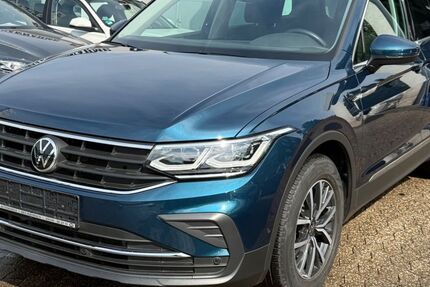 VW Tiguan 68.000 km 21.998 &euro; Heiligenhaus 42579