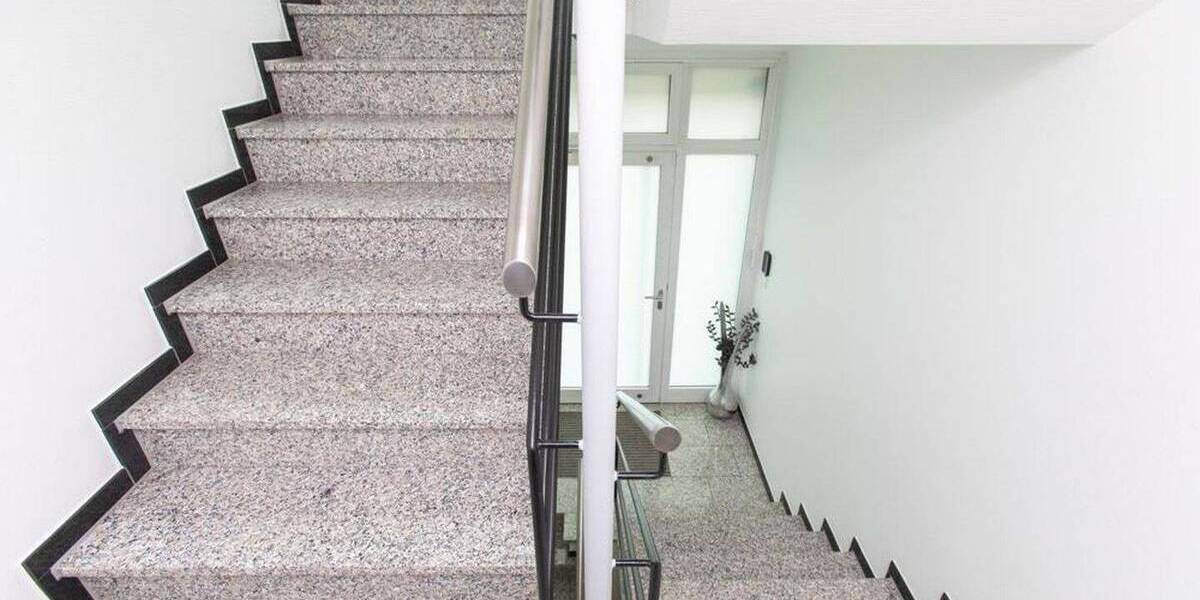Mehrfamilienhaus, Wohnhaus Düsseldorf Rath - 1 Zimmer, 698 m&sup2;, 2.598.000&euro; | Angebot:26890039