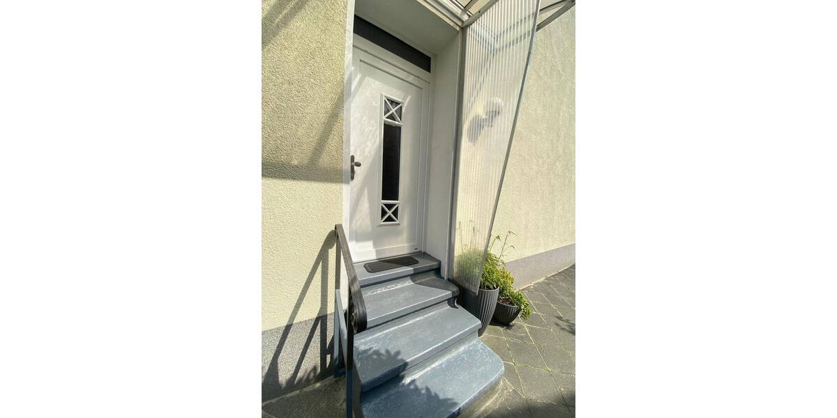 Doppelhaushälfte Mönchengladbach Lürrip - 7 Zimmer, 121 m&sup2;, 289.000&euro; | Angebot:26053640