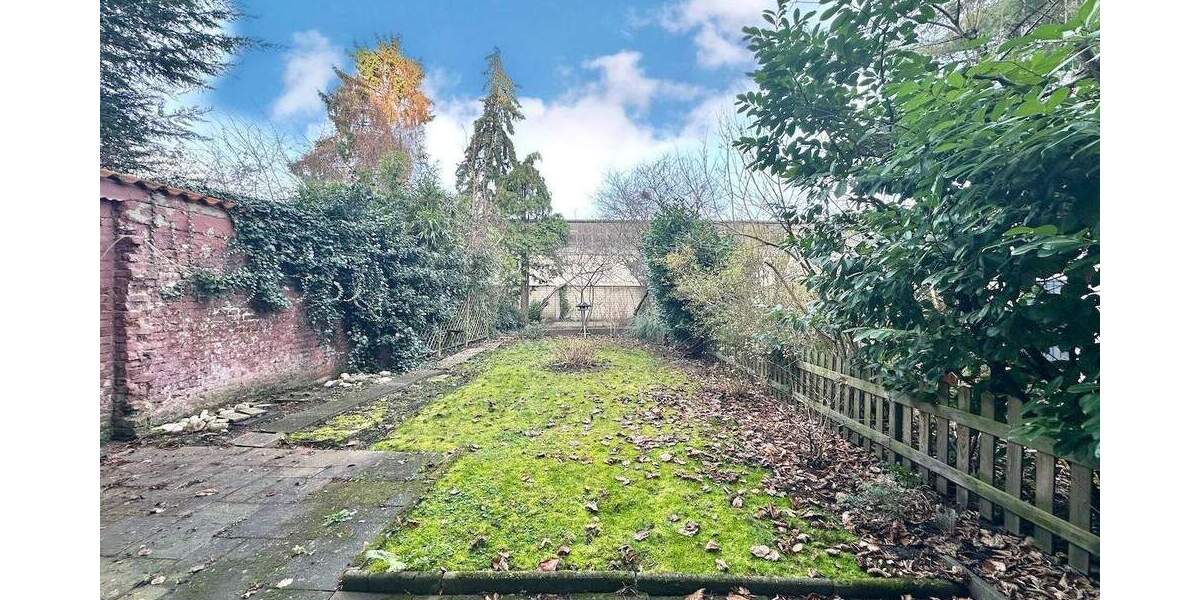 Mehrfamilienhaus, Wohnhaus Düsseldorf Heerdt - 6 Zimmer, 178 m&sup2;, 889.000&euro; | Angebot:25736814