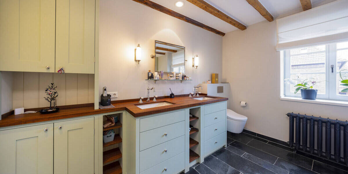 Mehrfamilienhaus, Wohnhaus Meerbusch Büderich - 6 Zimmer, 254 m&sup2;, 1.890.000&euro; | Angebot:26658329