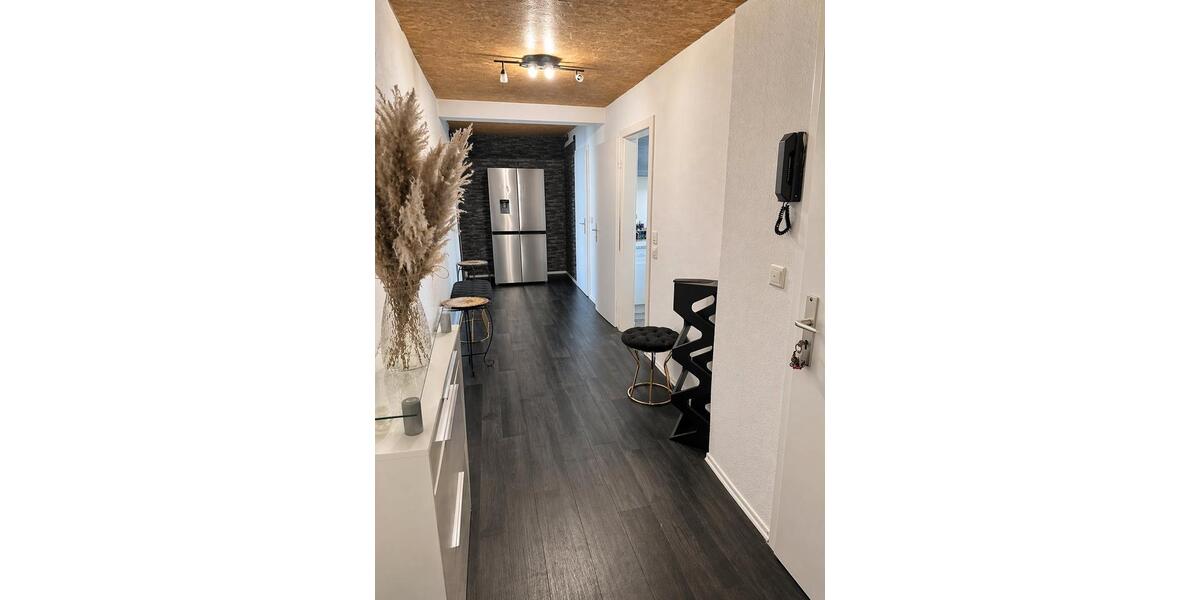 Dachgeschoßwohnung Krefeld Cracau - 2 Zimmer, 63 m&sup2;, 530&euro; | Angebot:26279255