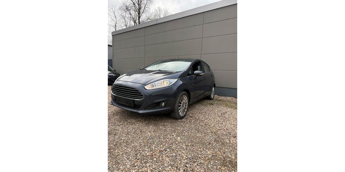 Ford Fiesta 157.000 km 3.600 &euro; Duisburg 47239