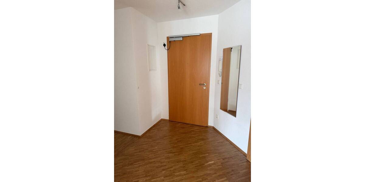 Etagenwohnung Duisburg Neudorf-Süd - 2 Zimmer, 72 m&sup2;, 730&euro; | Angebot:26834217