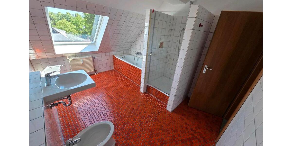 Maisonettenwohnung Erkrath - 3.5 Zimmer, 98 m&sup2;, 410.000&euro; | Angebot:26942353