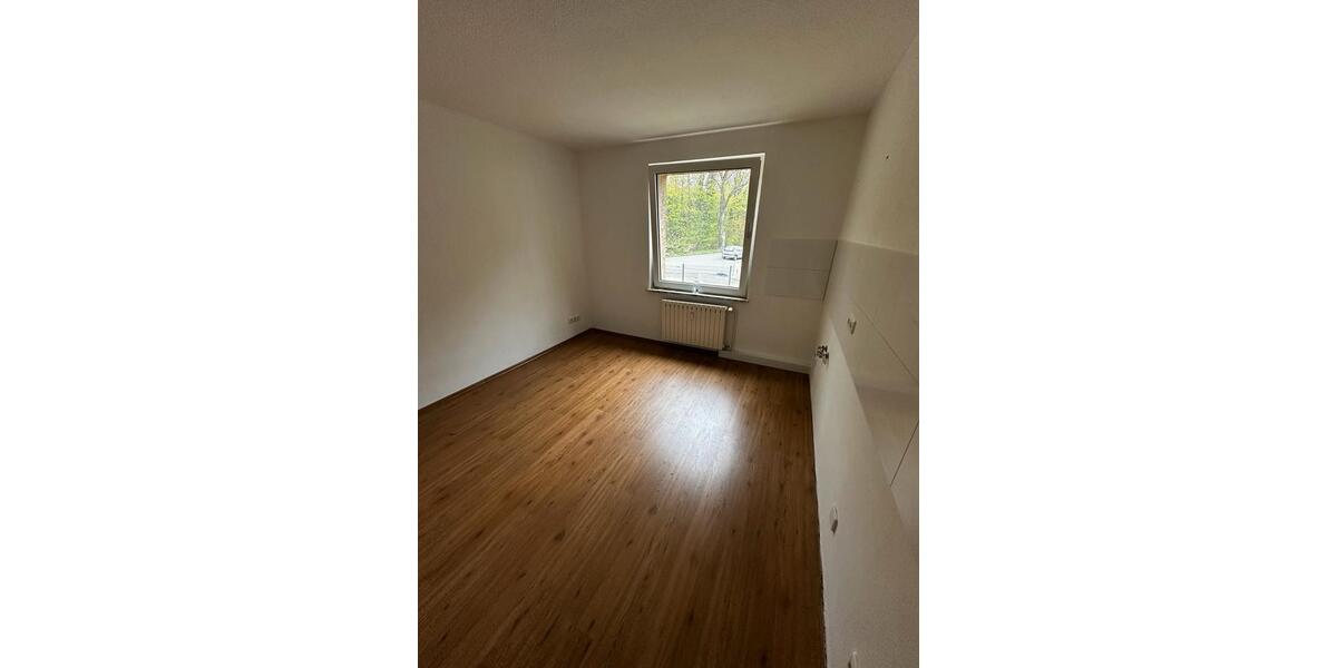 Erdgeschoßwohnung Duisburg Ruhrort - 1 Zimmer, 19 m&sup2;, 280&euro; | Angebot:26041007