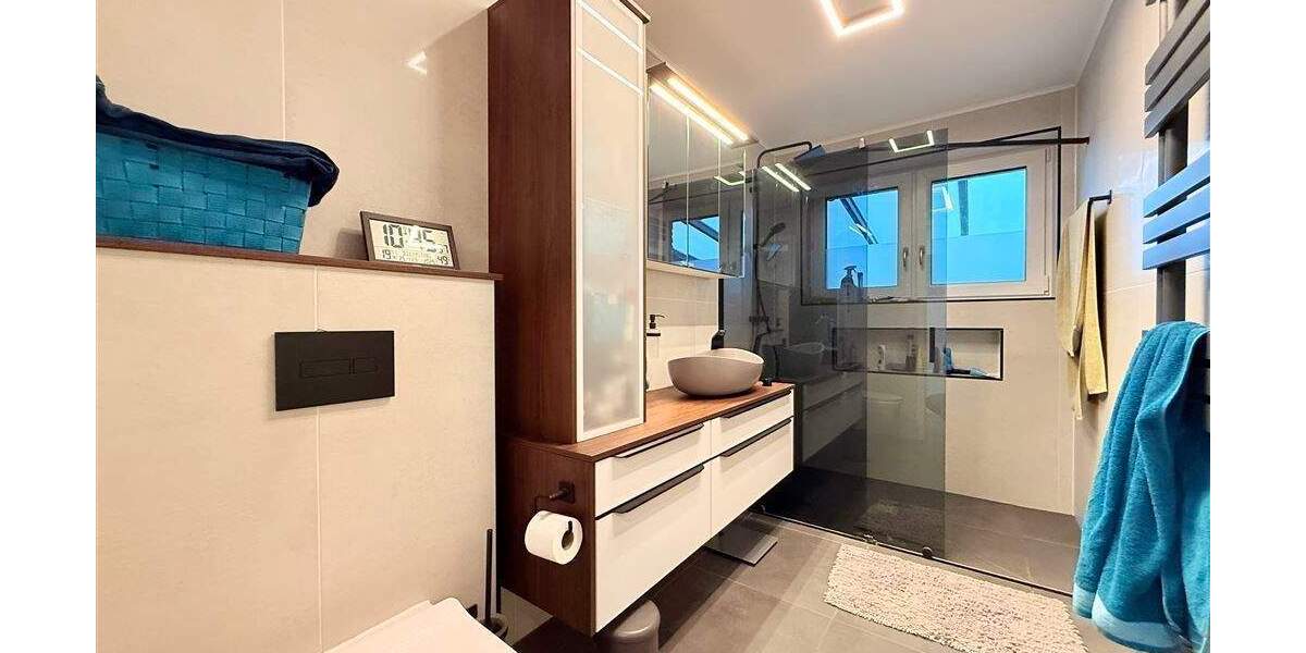 Einfamilienhaus Brüggen Brüggen - 7 Zimmer, 167 m&sup2;, 2.450&euro; | Angebot:25692836