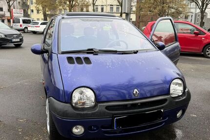Renault Twingo 140.312 km 1.999 &euro; Krefeld 47798