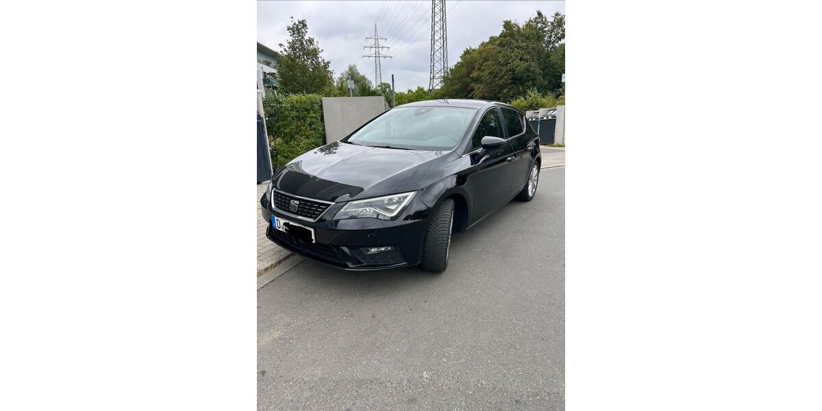 Seat Leon 88.000 km 9.900 &euro; Düsseldorf 40225