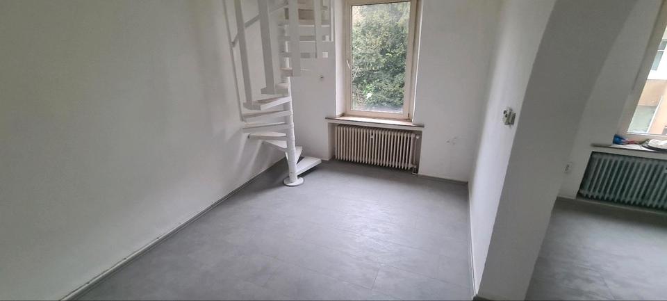 Maisonettenwohnung Duisburg Mittelmeiderich - 3 Zimmer, 75 m&sup2;, 900&euro; | Angebot:25994187