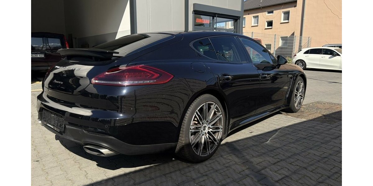 Porsche Panamera 4 / Xenon / 20 ´´ Felgen / GSD / TV 189.000 km 32.900 &euro; Mönchengladbach 41066