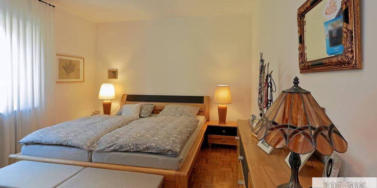 Einfamilienhaus Düsseldorf Hassels Hassels - 1 Zimmer, 266 m&sup2;, 849.000&euro; | Angebot:26018439