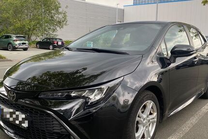 Toyota Corolla 116.000 km 12.250 &euro; Düsseldorf 40591