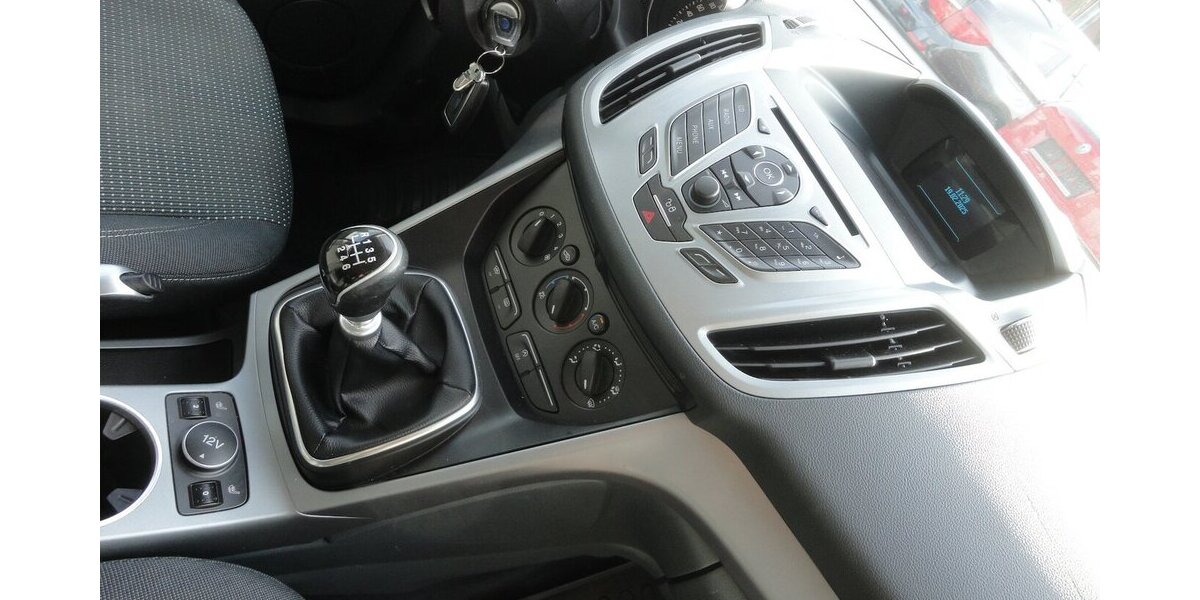 Ford Grand C-Max SYNC Edit. 1,6L/110KW Klima+SHZ+PDC 170.000 km 5.900 &euro; Neuss 41462