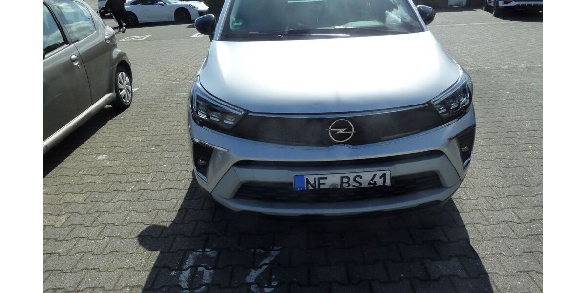 Opel Crossland (X) 13.800 km 19.100 &euro; Kaarst 41564