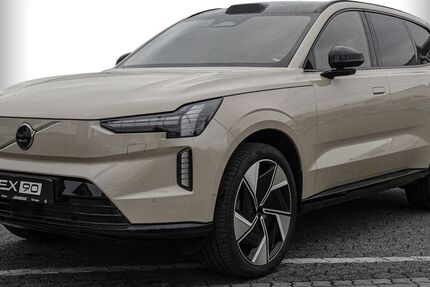 Volvo EX90 2.999 km 75.780 &euro; Hilden 40721