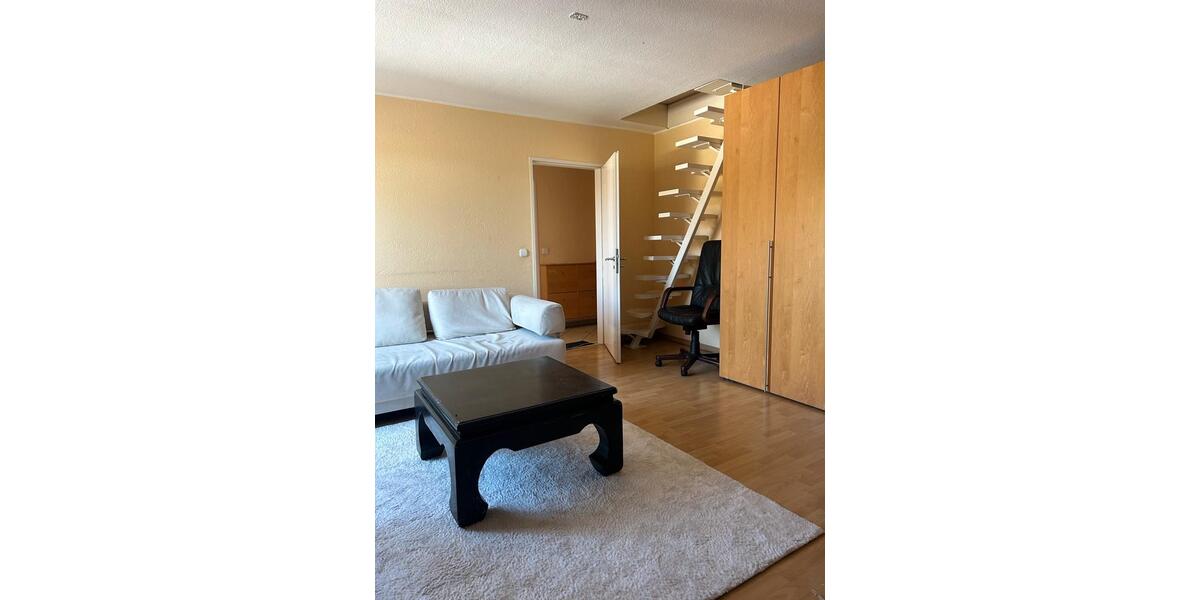 Dachgeschoßwohnung Neuss Augustinusviertel - 1 Zimmer, 40 m&sup2;, 800&euro; | Angebot:26677974