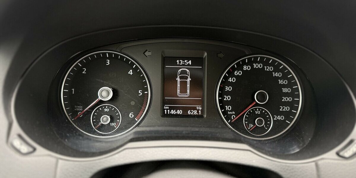 VW Sharan Sound / EL.Türe / Carplay / Kamera / DAB 113.657 km 24.590 &euro; Mönchengladbach 41066