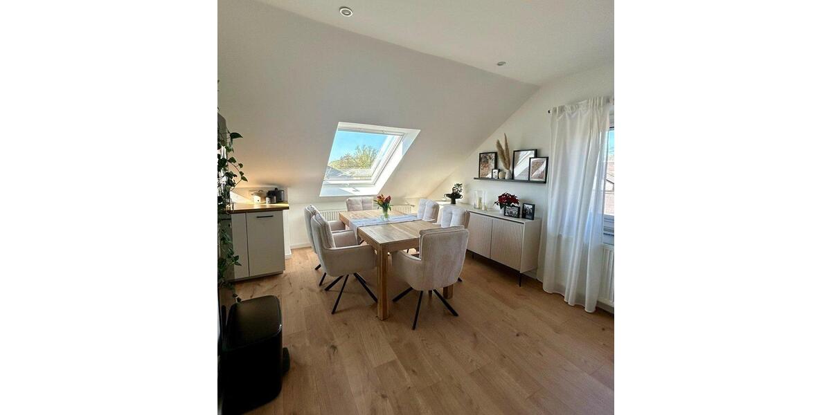 Dachgeschoßwohnung Mönchengladbach West - 2 Zimmer, 70 m&sup2;, 690&euro; | Angebot:26688502