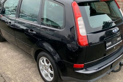 Ford Focus 194.000 km 3.550 &euro; Moers 47443