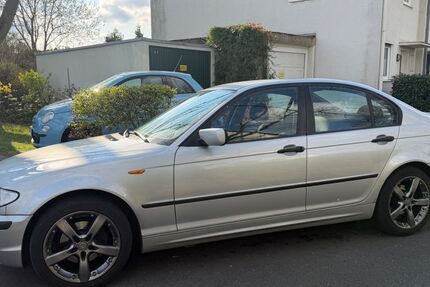 BMW 318 159.000 km 3.200 &euro; Neuss 41468