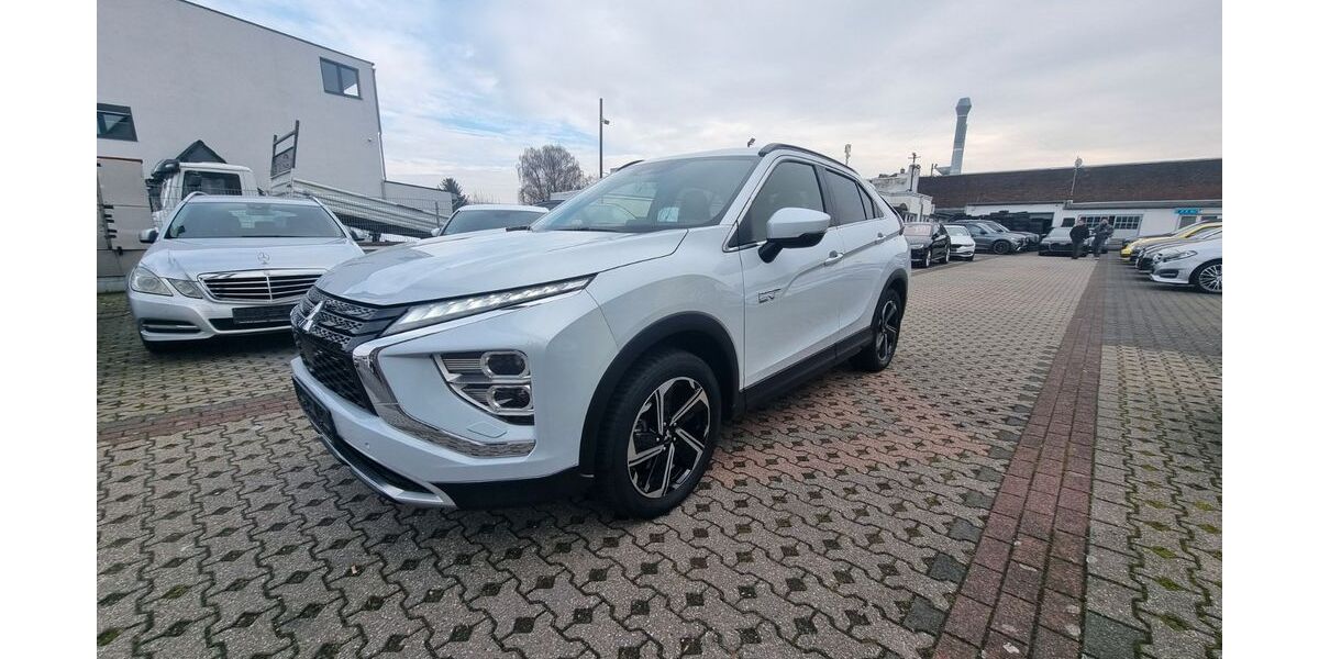 Mitsubishi Eclipse Cross 47.750 km 20.798 &euro; Mönchengladbach 41063