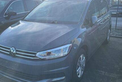VW Touran 15.417 km 32.450 &euro; Hilden 40721