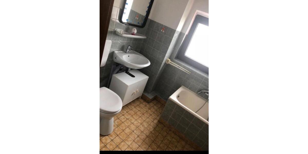 Dachgeschoßwohnung Kaarst - 2 Zimmer, 63 m&sup2;, 770&euro; | Angebot:26021450