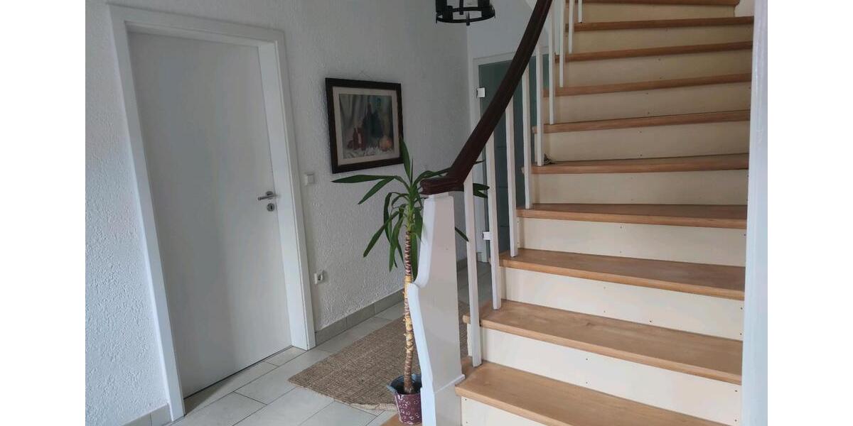 Einfamilienhaus Duisburg Essenberg - 7 Zimmer, 175 m&sup2;, 530.000&euro; | Angebot:26840120