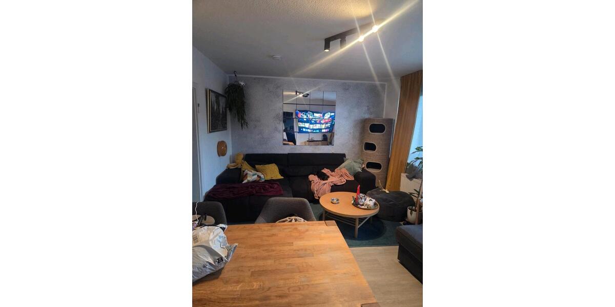 Etagenwohnung Krefeld Benrad - 3 Zimmer, 74 m&sup2;, 1.032&euro; | Angebot:26675425