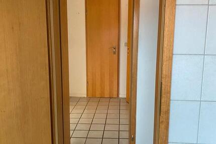 Wohnung Duisburg Rheinhausen - 1 Zimmer, 45 m&sup2;, 590&euro; | Angebot:25875981