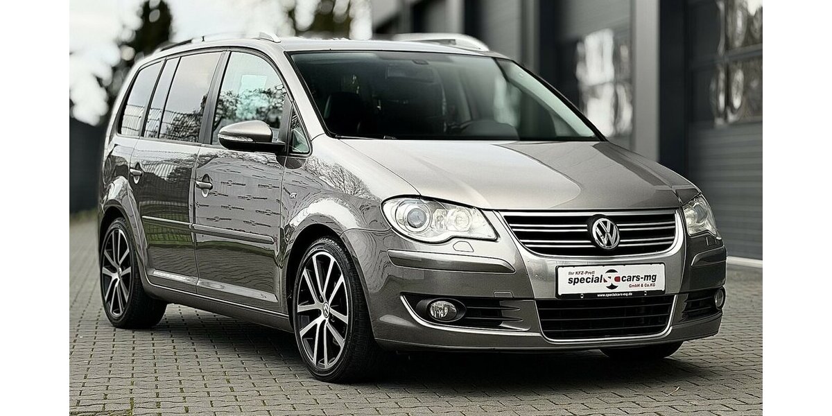 VW Touran R-Line / Leder / 7Sitze / 1.Hd / Navi 125.000 km 11.900 &euro; Mönchengladbach 41066