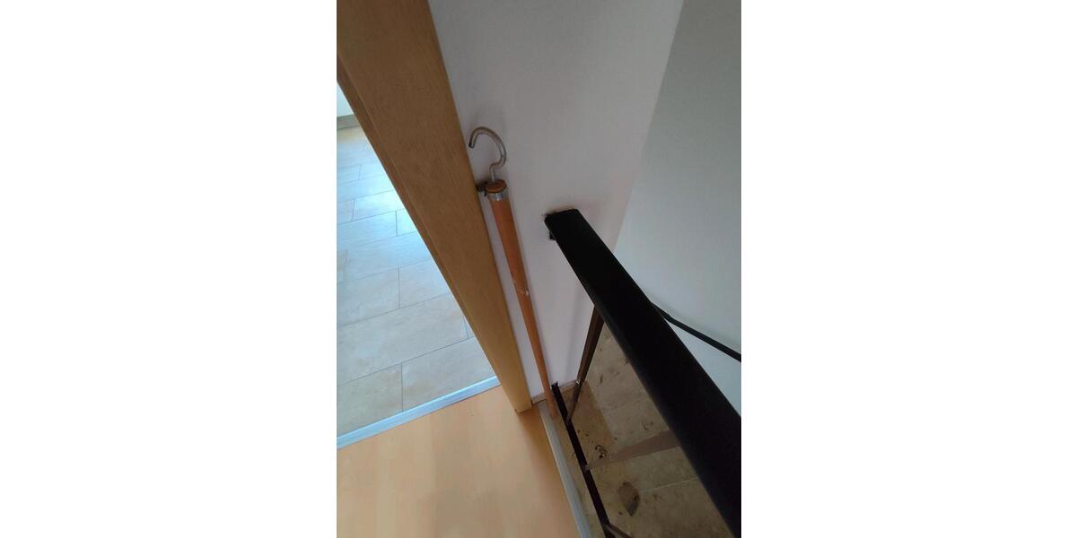 Reihenhaus Meerbusch - 4 Zimmer, 130 m&sup2;, 1.850&euro; | Angebot:25482024