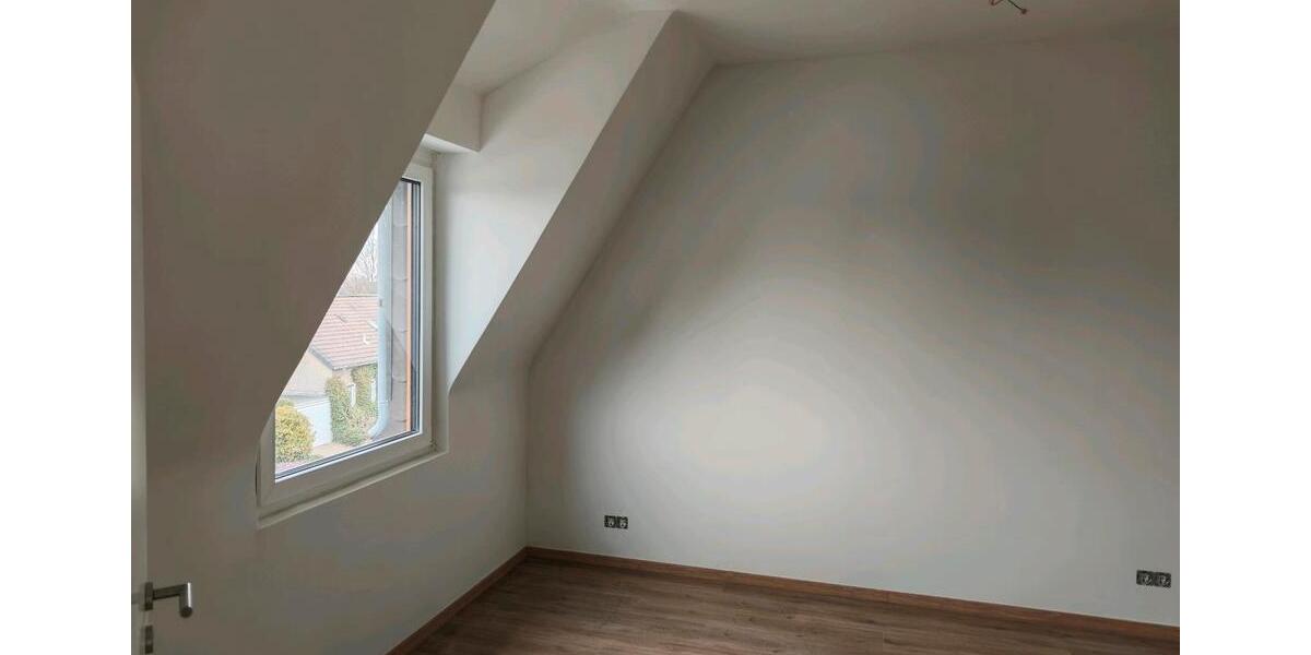 Etagenwohnung Mülheim an der Ruhr Heißen - 3 Zimmer, 83 m&sup2;, 1.550&euro; | Angebot:25262496