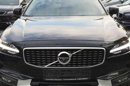 Volvo V90 Cross Country 53.924 km 25.998 &euro; Mönchengladbach 41063