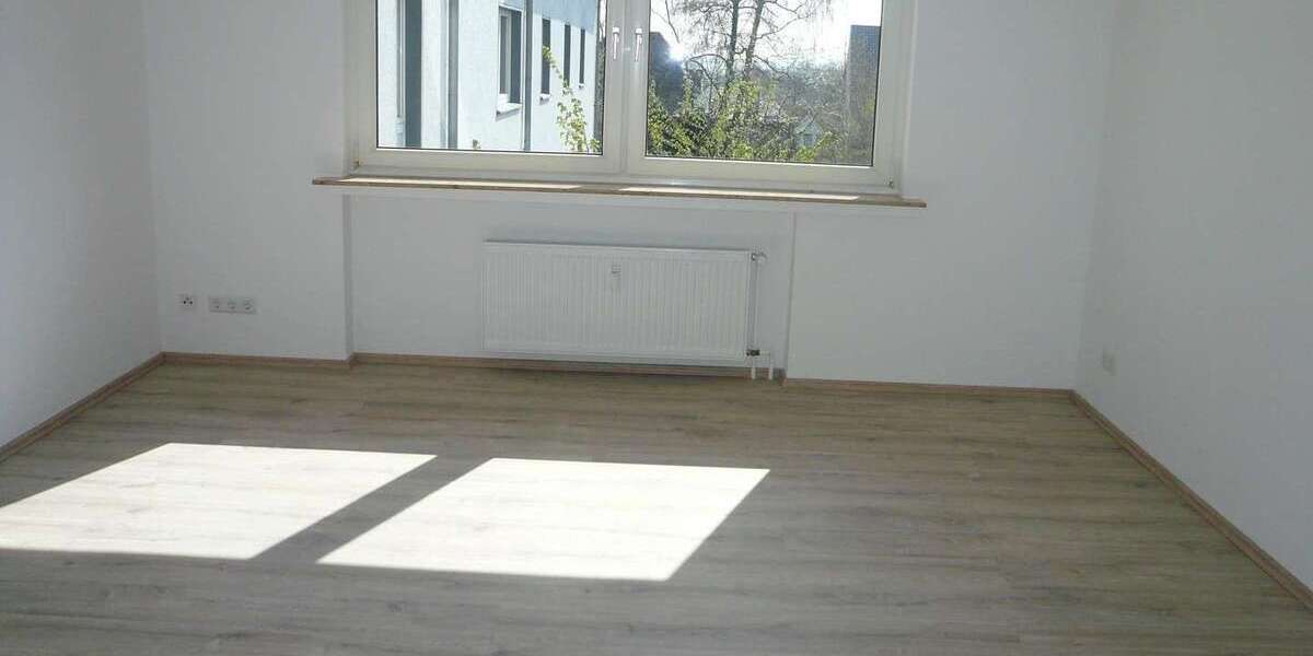 Etagenwohnung Heiligenhaus - 1 Zimmer, 40 m&sup2;, 325&euro; | Angebot:27101004