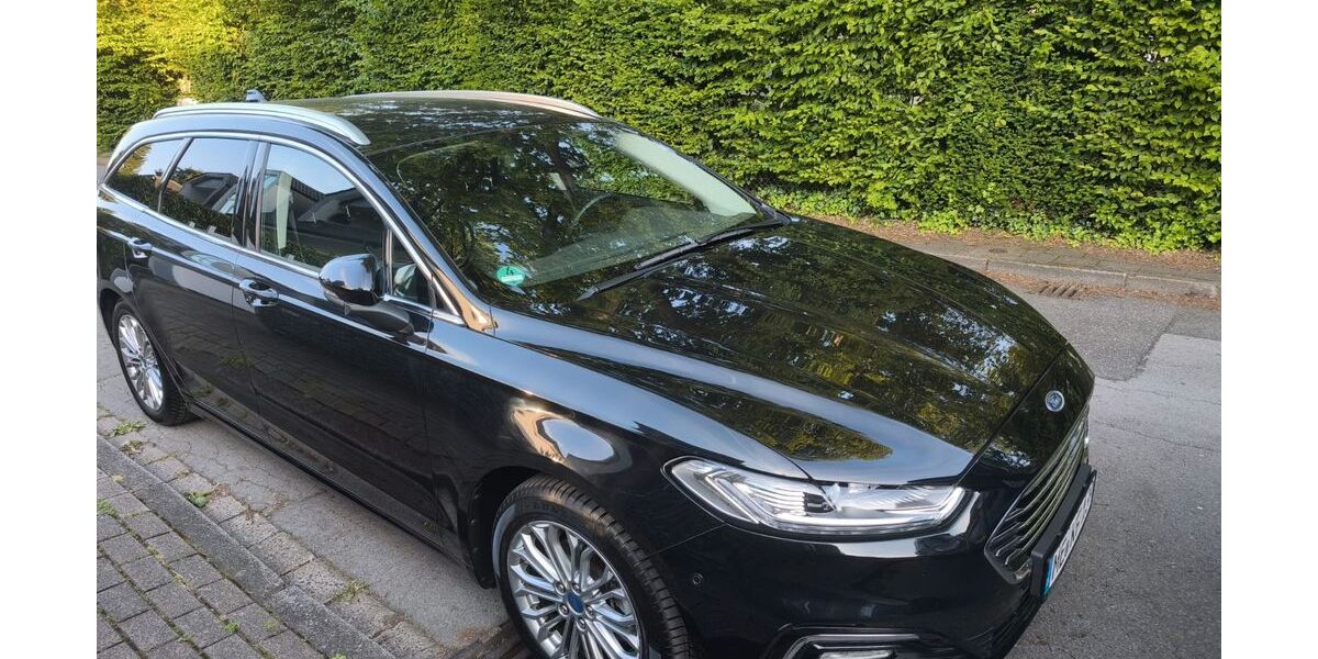 Ford Mondeo 85.500 km 17.600 &euro; Ratingen 40883