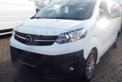 Opel Vivaro 45.000 km 17.731 &euro; Mönchengladbach 41063